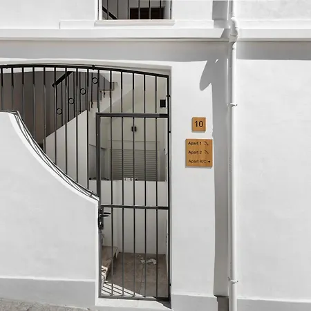 Old Town Sea View Apartamento