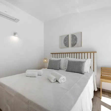 Old Town Sea View Apartment Lagos