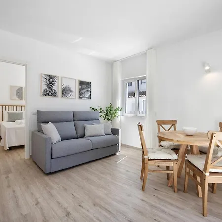 Old Town Sea View * Lagos